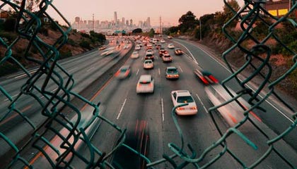 爱游戏智能体验-榜眼战！女足将士逐鹿赛场，胜负凭君决断，女足主将