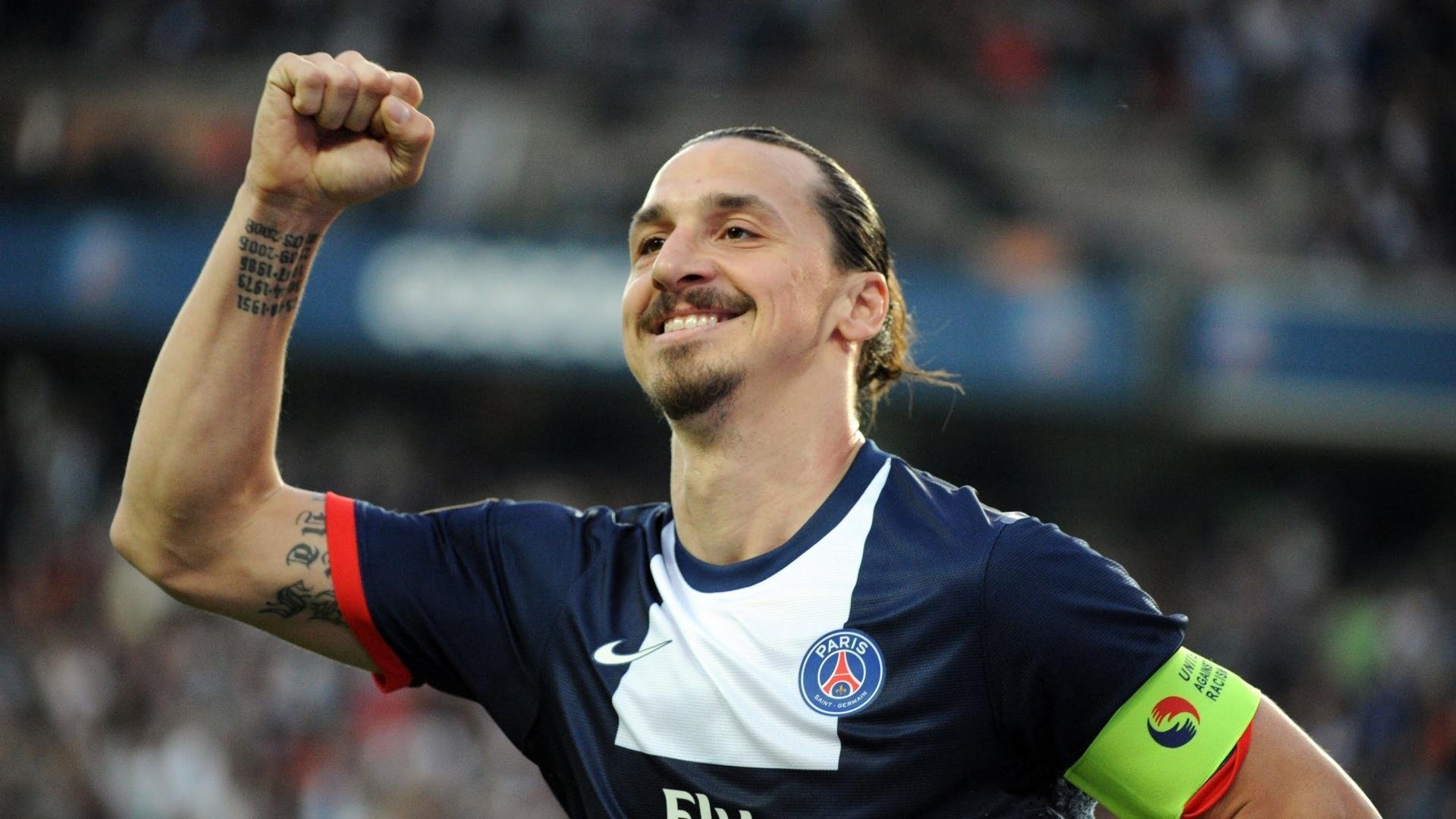 一场比赛，两种精彩：单打与双打的完美融合，单打和双打有什么区别